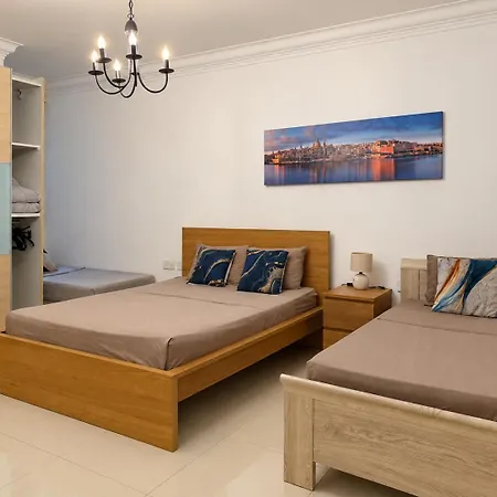 Apartment Spacious Signature - Valletta Harbour View Sliema